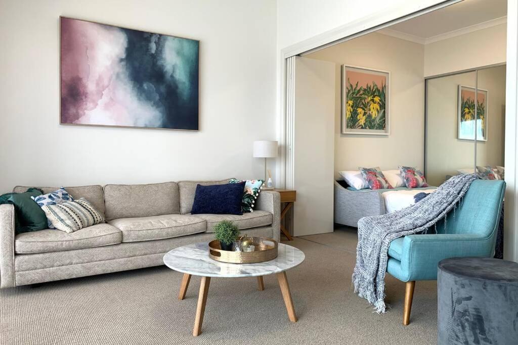 Mariner'S Cove ~ Luxe Waterfront Apartment Mindarie エクステリア 写真